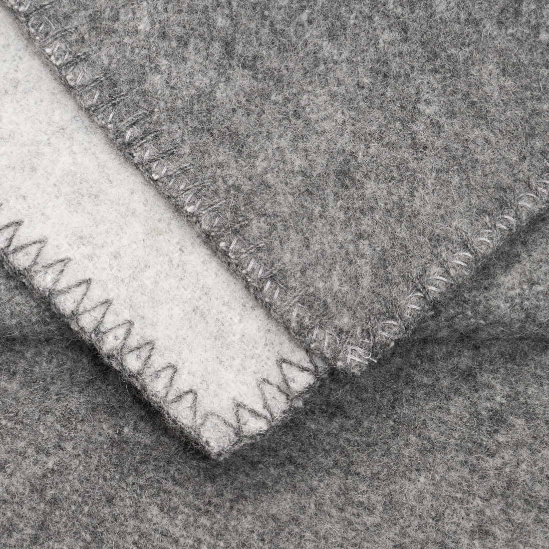 80% Merino Wool Blanket · 7