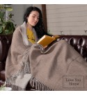 LoveYouHome Doppelseitige Merino Wolle Decke-Kuscheldecke Flauschig, Dicke, Grosse passend für Sofa/Bett/Couch (140x200 cm - Weiß-Braun)