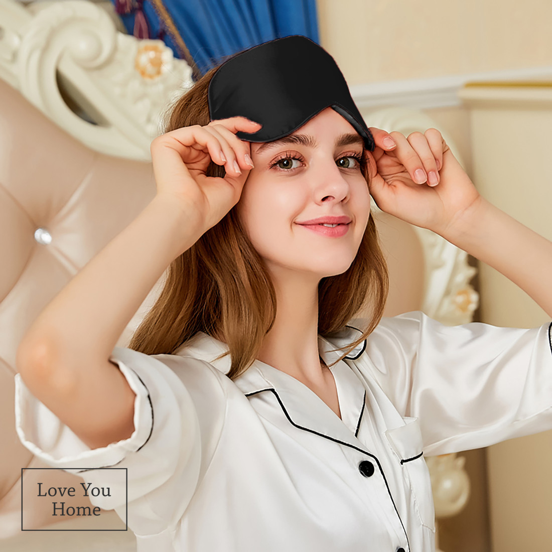 Silk sleep mask with earplugs · 2